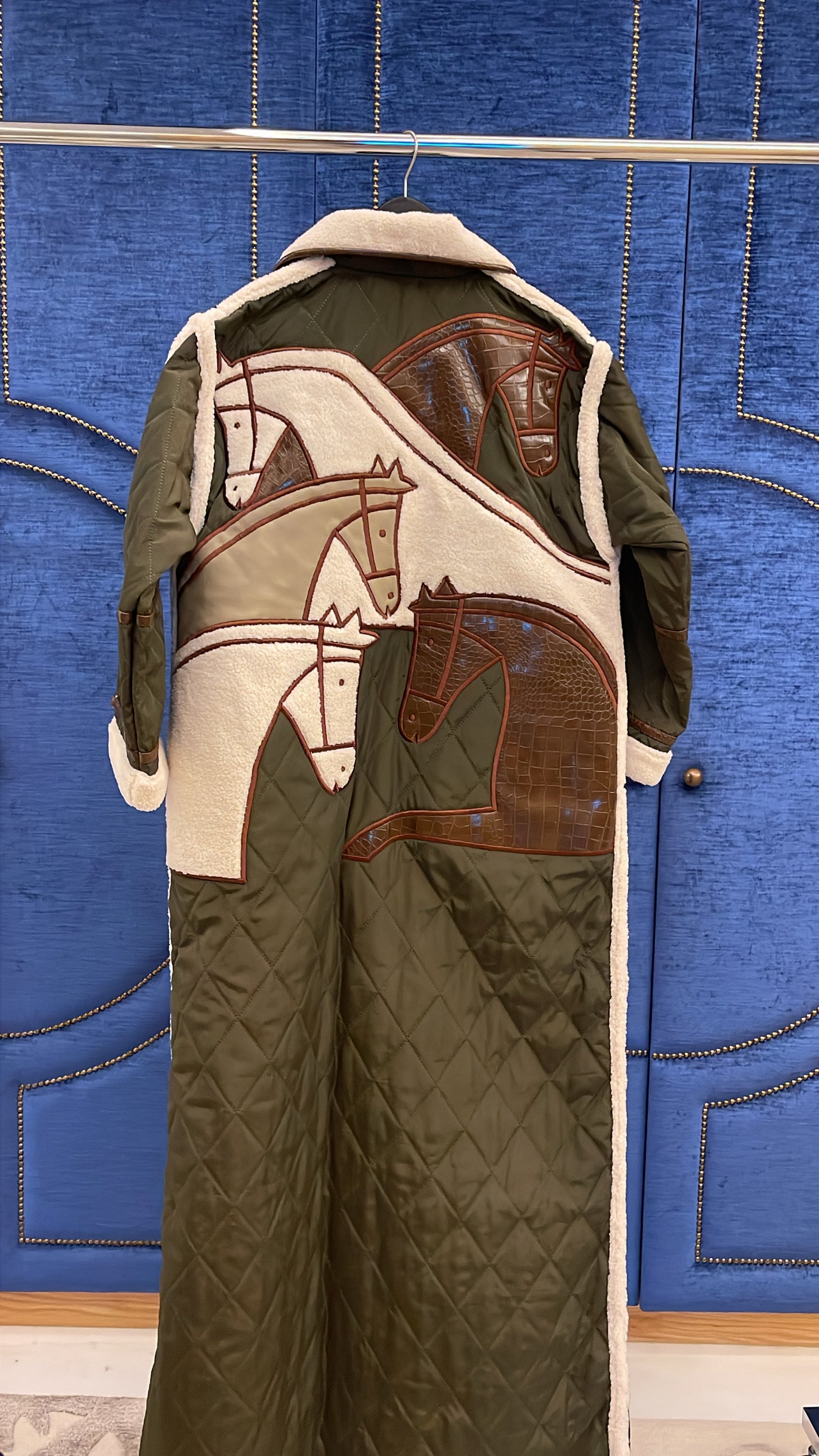 Horse Bisht